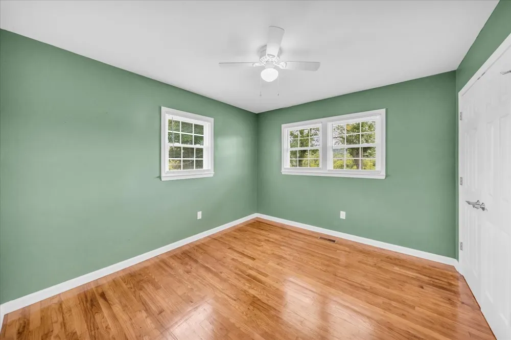 1981 Gossburg Rd Beechgrove, TN 37018