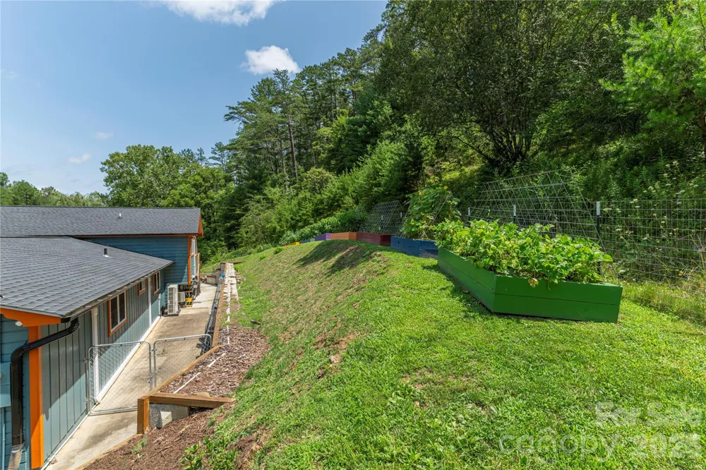 50 Embler Road Alexander, NC 28701