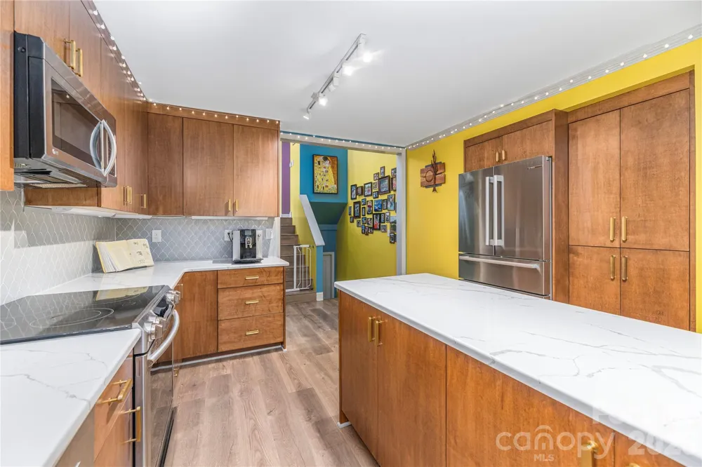 50 Embler Road Alexander, NC 28701