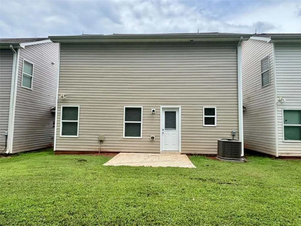 629 Carlton Pointe Drive Palmetto, GA 30268