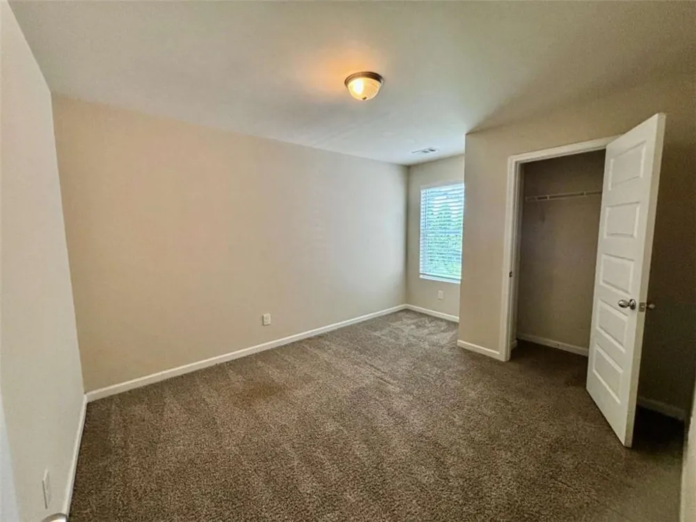 629 Carlton Pointe Drive Palmetto, GA 30268