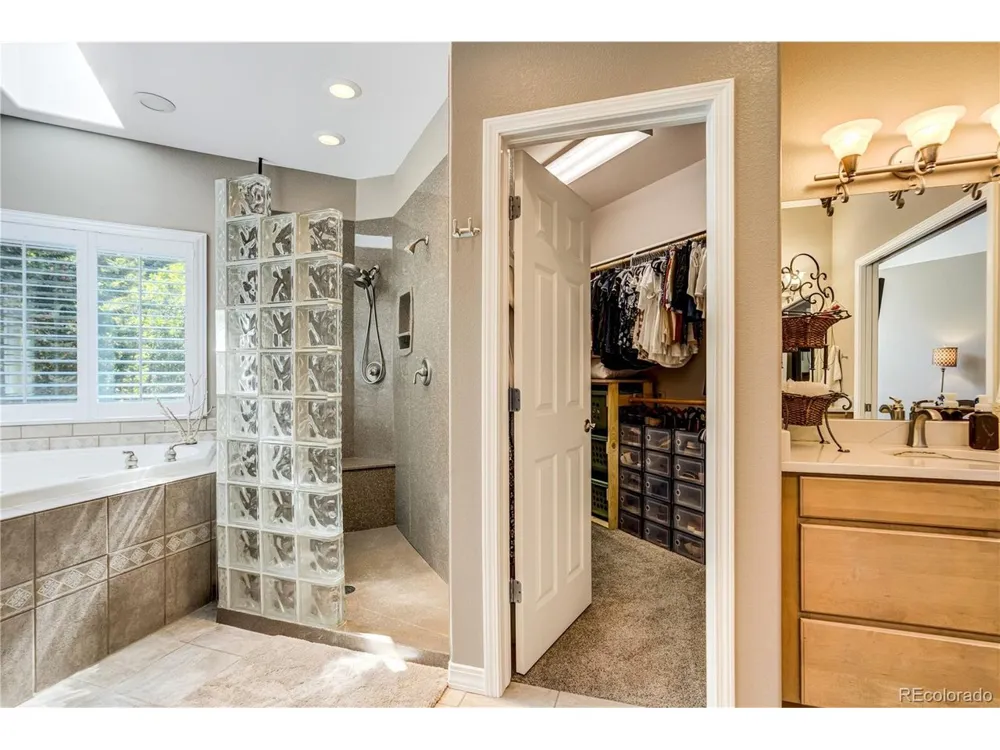 14375 Timber Trail Larkspur, CO 80118
