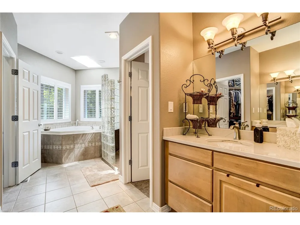 14375 Timber Trail Larkspur, CO 80118