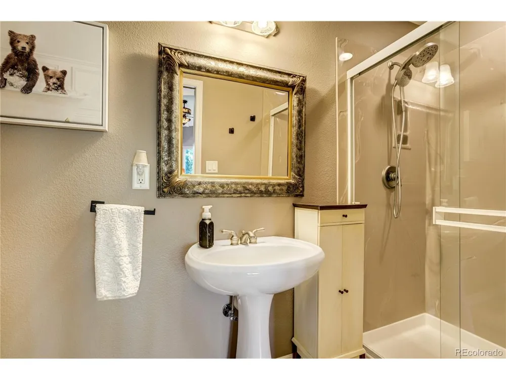 14375 Timber Trail Larkspur, CO 80118