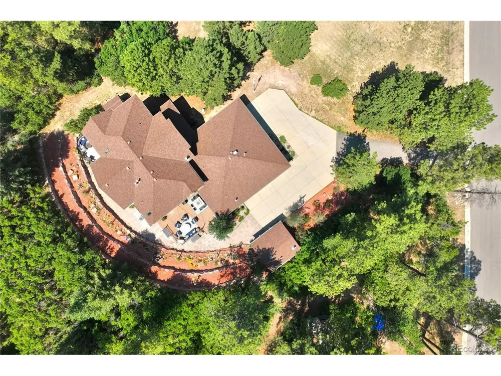 14375 Timber Trail Larkspur, CO 80118