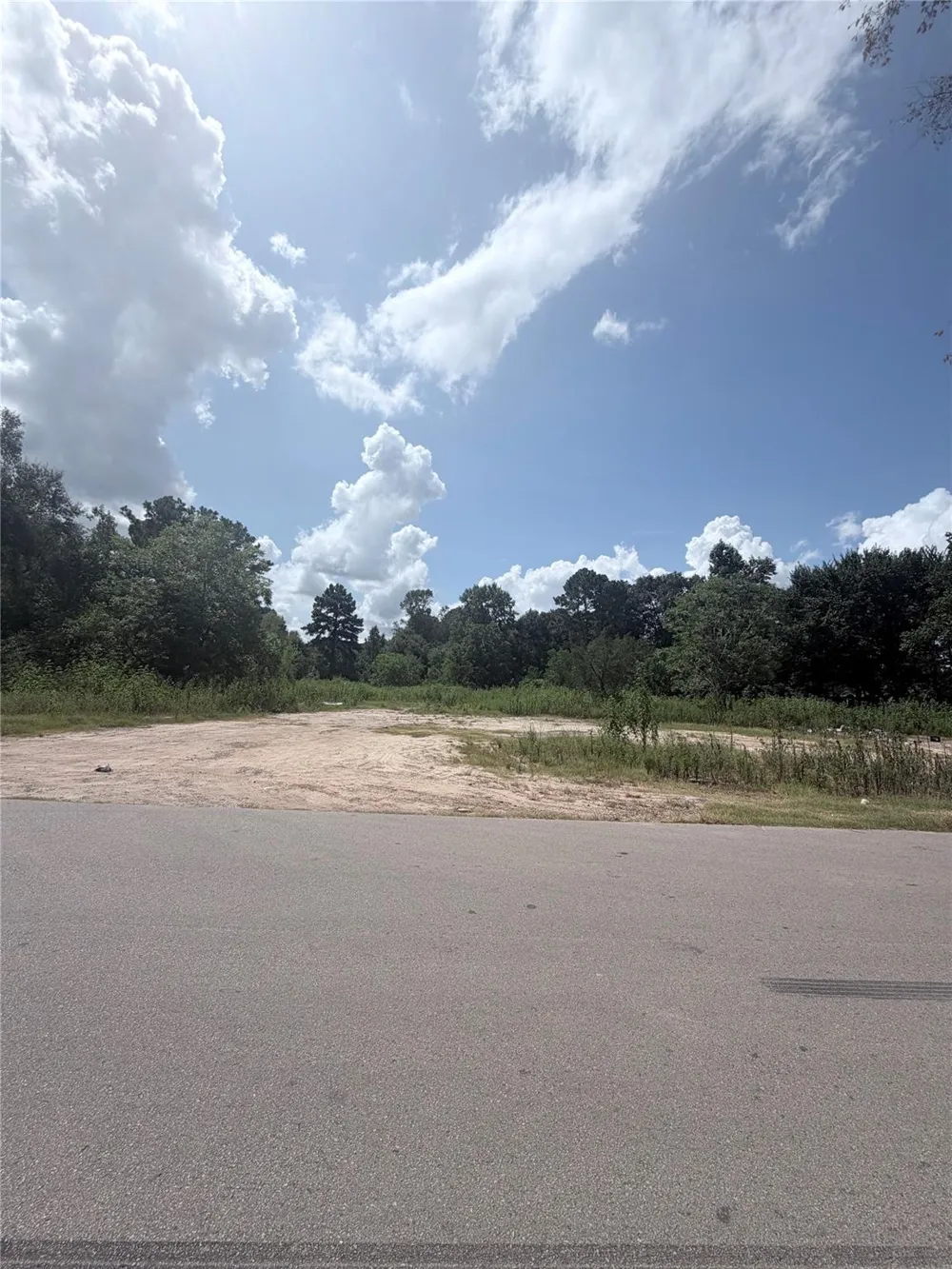 420 E Semands Street Conroe, TX 77301