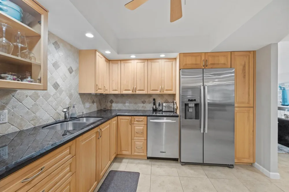 2860 S OCEAN BOULEVARD #316 Palm Beach, FL 33480