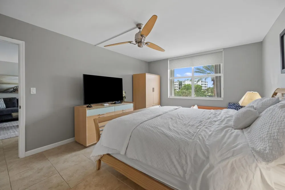 2860 S OCEAN BOULEVARD #316 Palm Beach, FL 33480