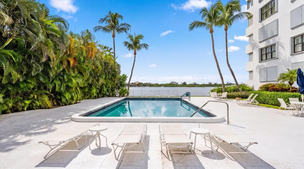 2860 S OCEAN BOULEVARD #316 Palm Beach, FL 33480