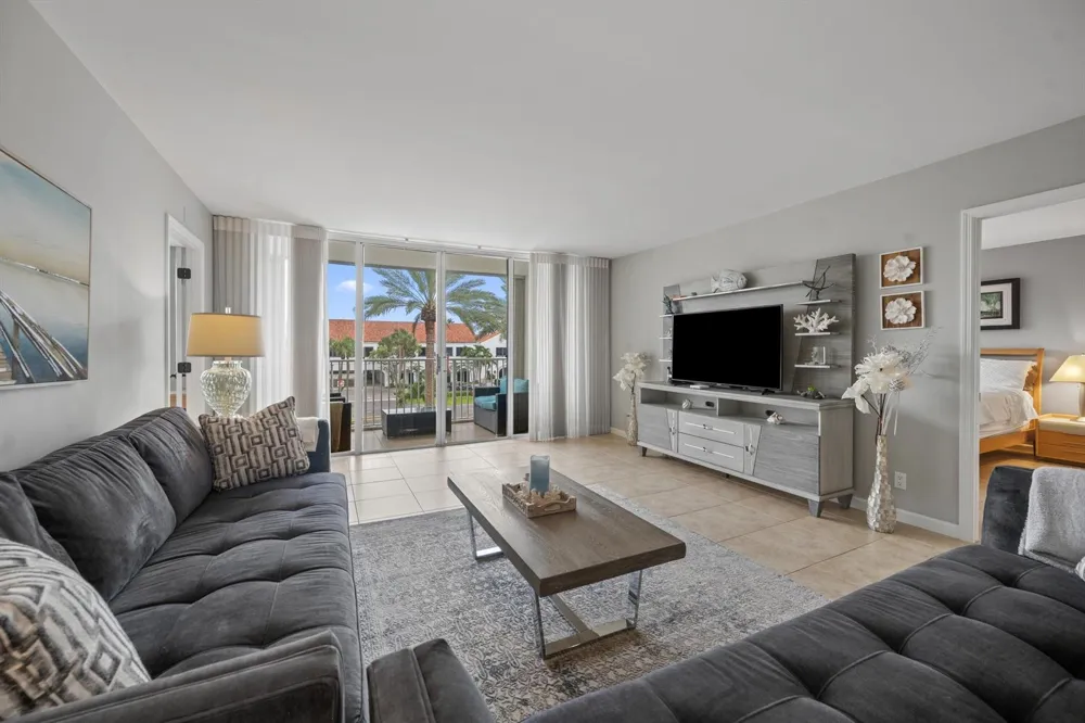 2860 S OCEAN BOULEVARD #316 Palm Beach, FL 33480