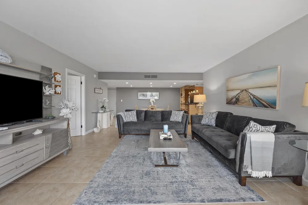 2860 S Ocean Boulevard #316 Palm Beach, FL 33480