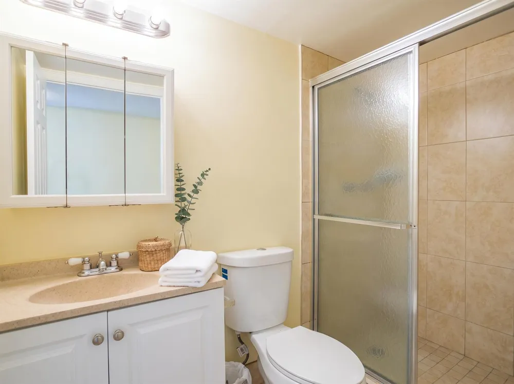 551 NW 80TH AVENUE #203 Margate, FL 33063