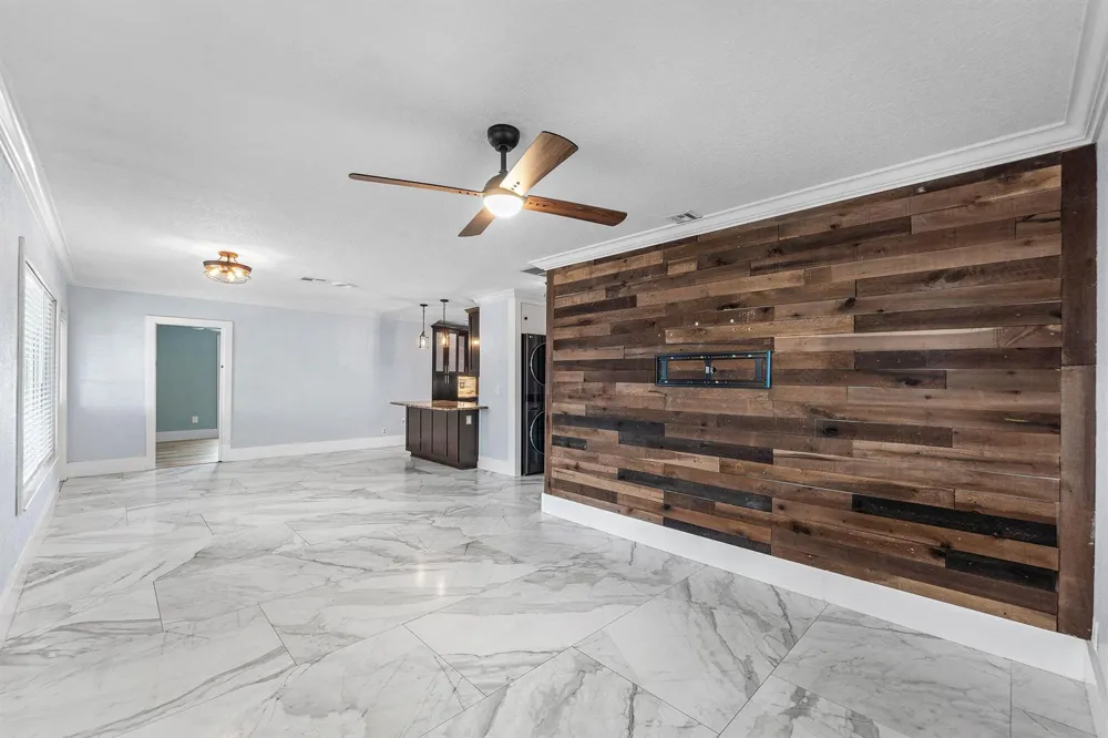 819 6TH STREET Lake Park, FL 33403