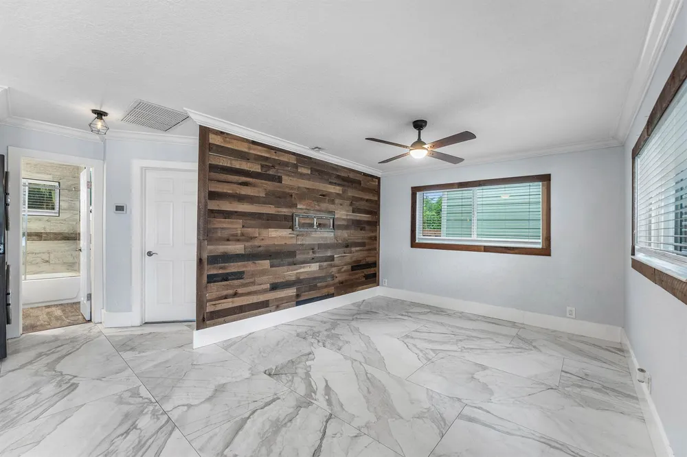 819 6TH STREET Lake Park, FL 33403