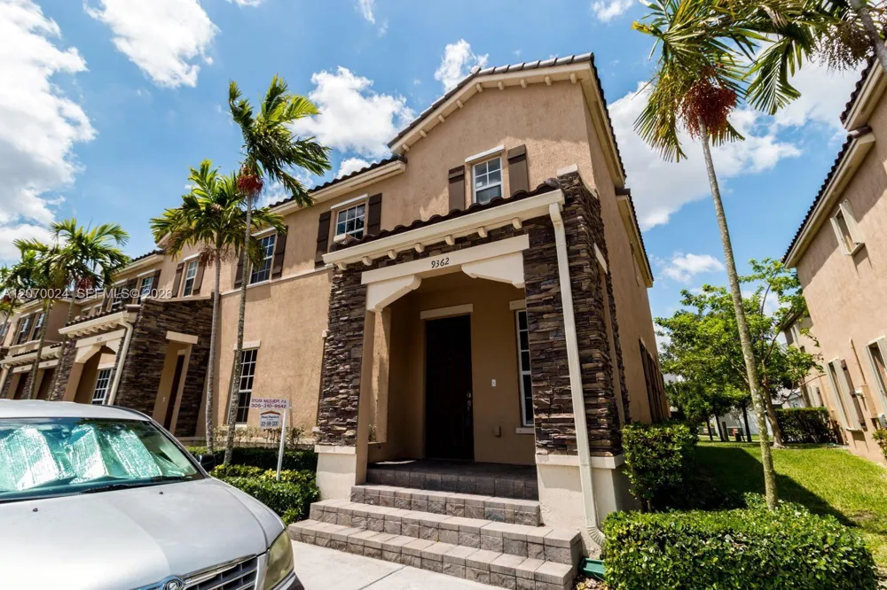 9362 SW 171st Ave Miami, FL 33196