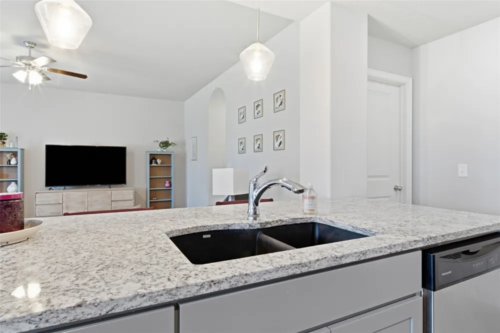 3212 Fredericksburg Street Broken Arrow, OK 74011