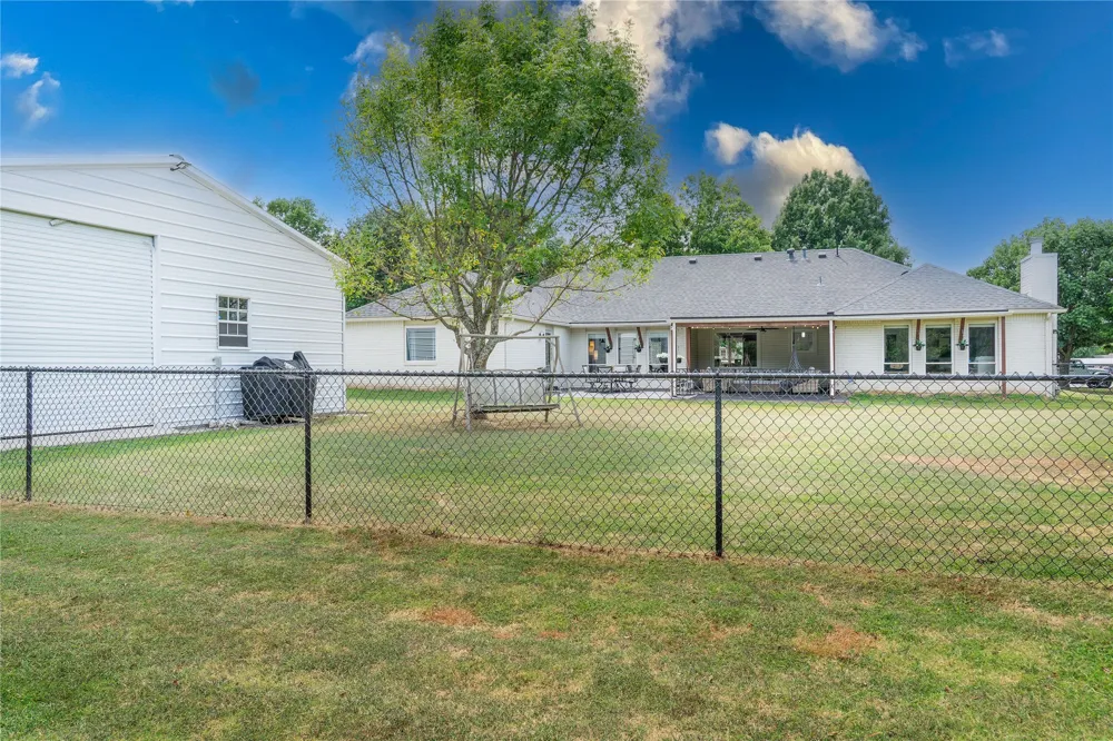 5825 S 286th EastAvenue Broken Arrow, OK 74014