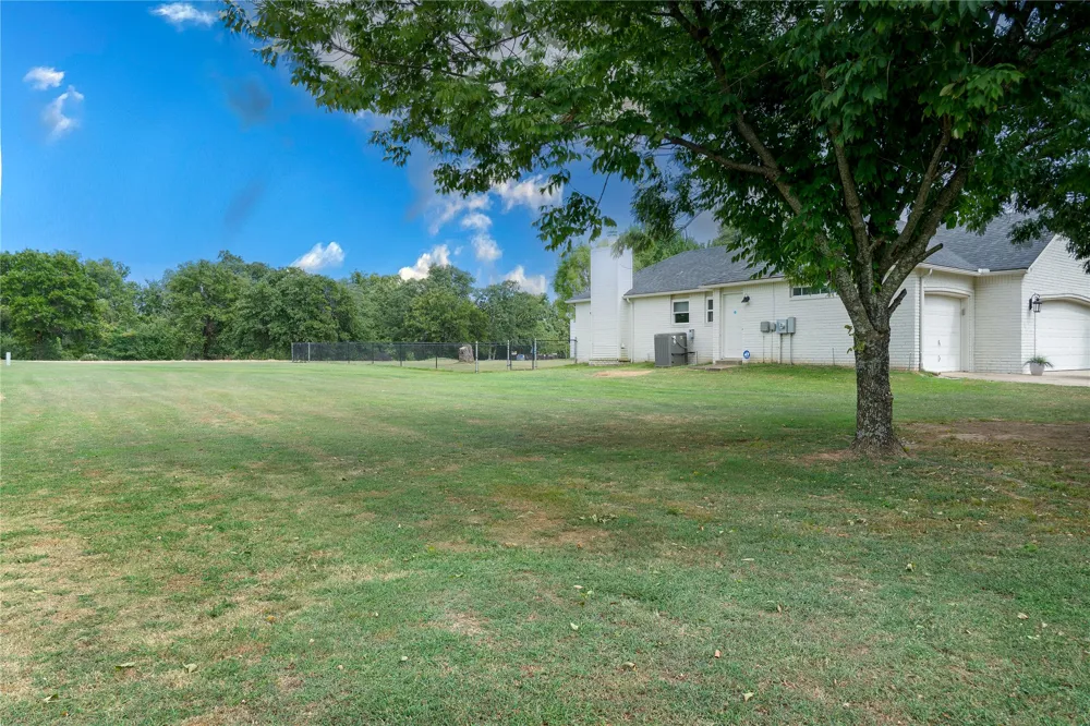 5825 S 286th EastAvenue Broken Arrow, OK 74014