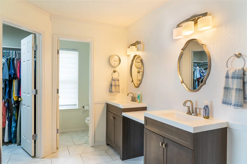 5825 S 286th EastAvenue Broken Arrow, OK 74014