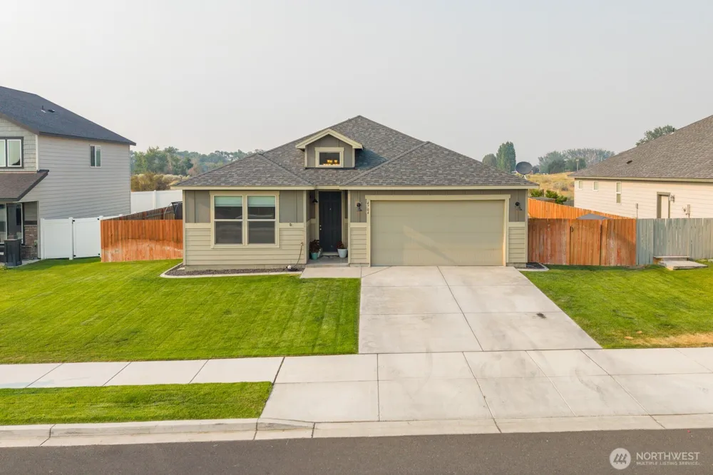 4704 E Thrush Street Moses Lake, WA 98837