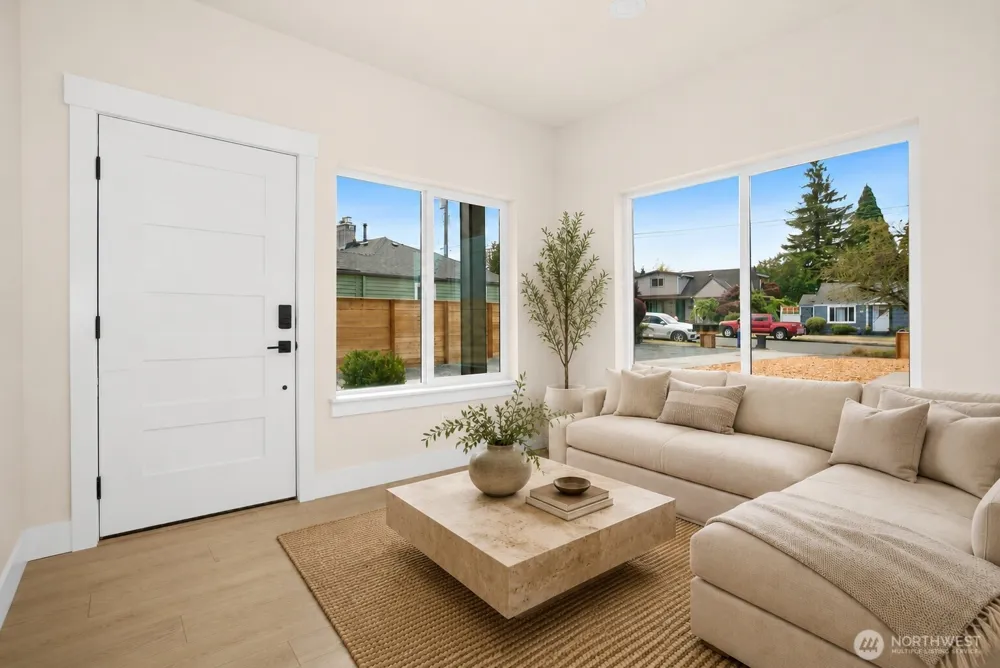 508 SW 137th Street #B Burien, WA 98166