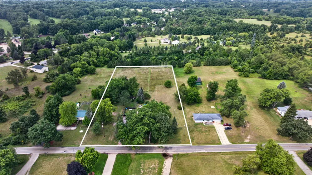 4788 Moon Lake Road Napoleon Township, MI 49201