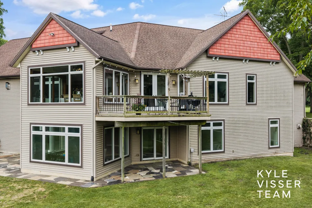 590 Talisman Drive NE Vergennes Township, MI 49331