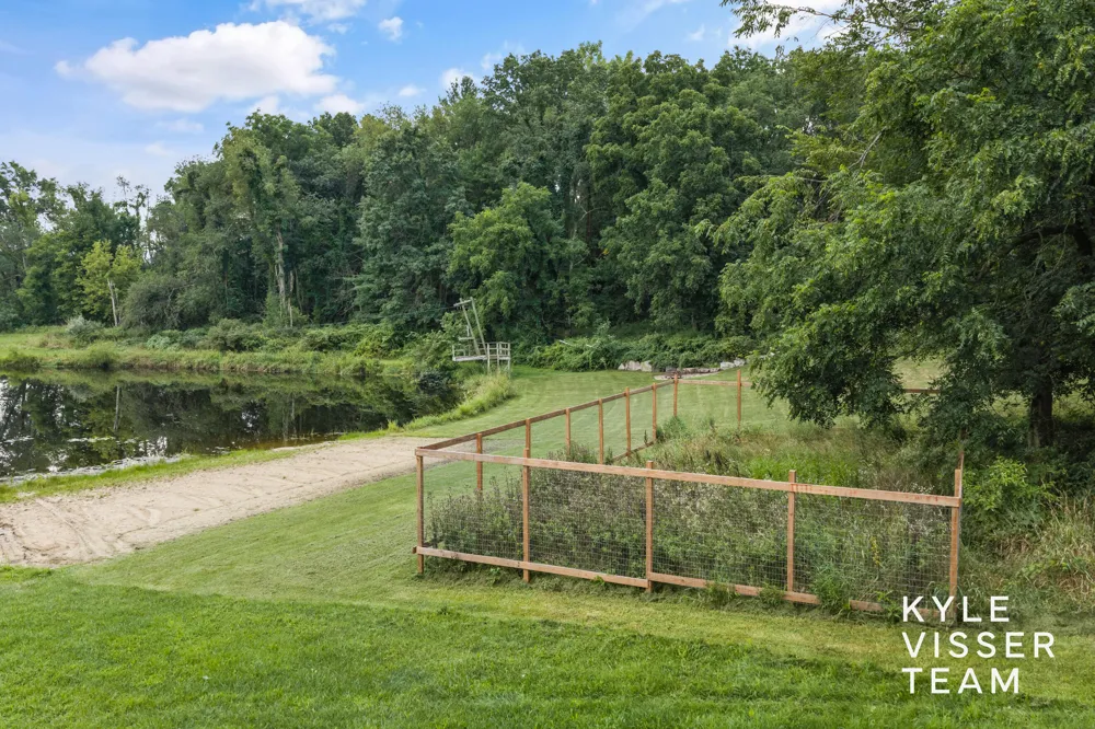 590 Talisman Drive NE Vergennes Township, MI 49331