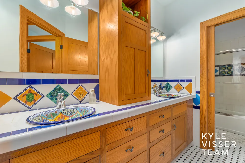 590 Talisman Drive NE Vergennes Township, MI 49331