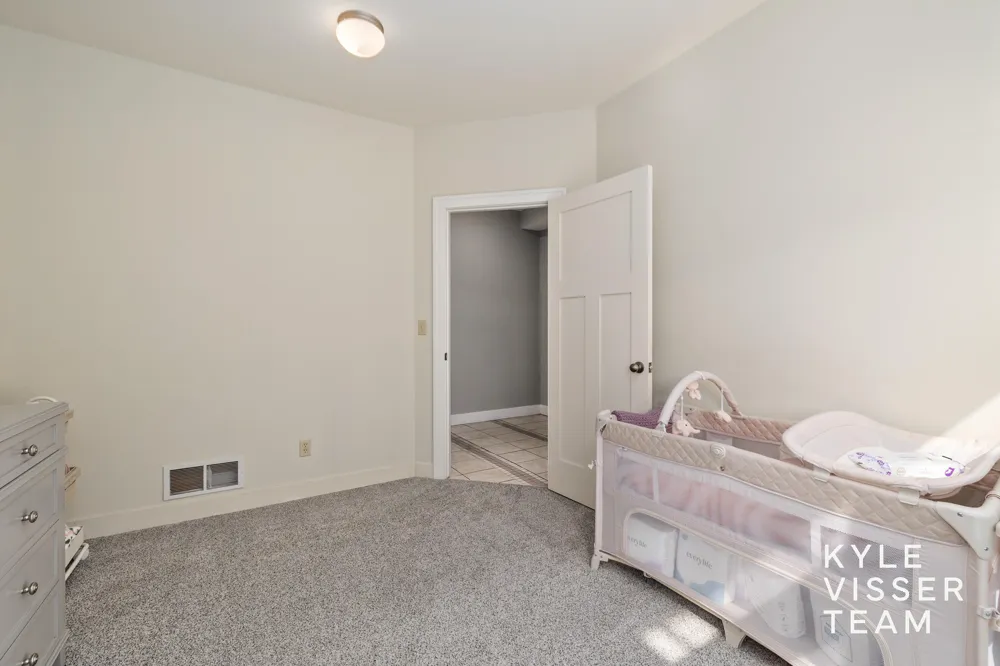 590 Talisman Drive NE Vergennes Township, MI 49331