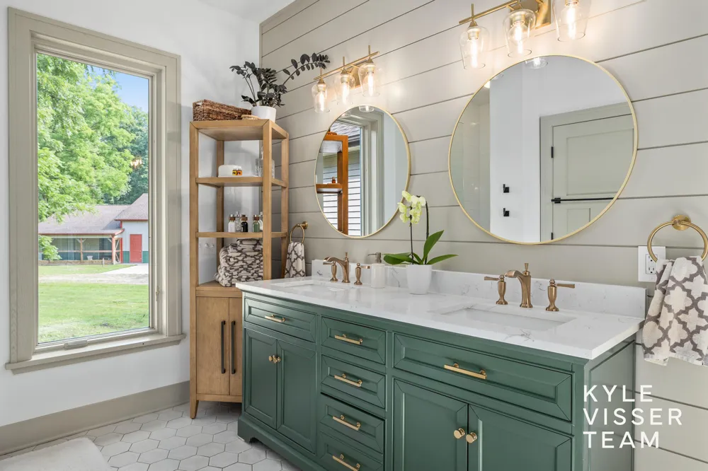 590 Talisman Drive NE Vergennes Township, MI 49331