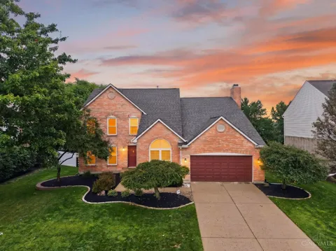 10203 Meadowknoll Drive