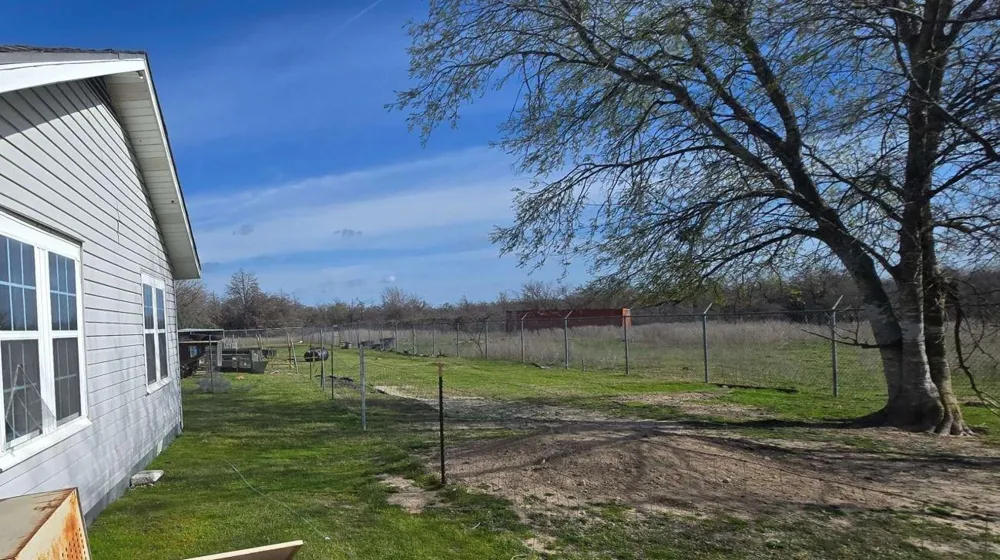 4099 State Highway 7 E Kosse, TX 76653