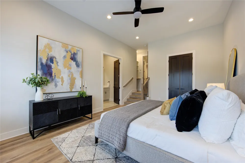 4706 Rawley Houston, TX 77020