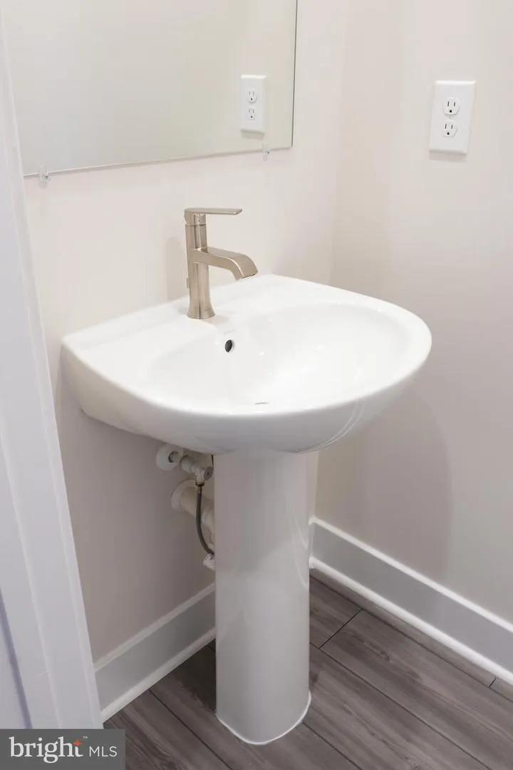 1731 WATER CROSSING RD Baltimore, MD 21208