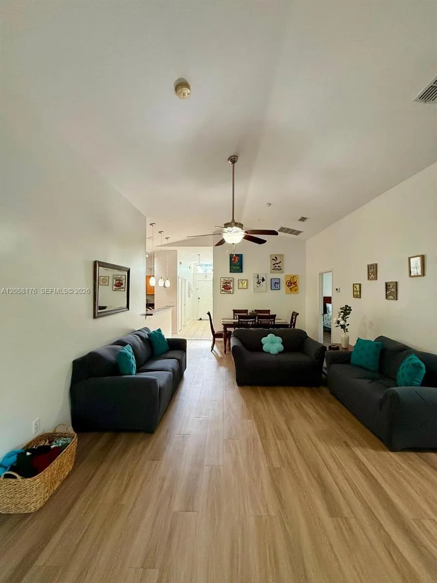803 Sandy Ridge DR #0 Davenport, FL 33896