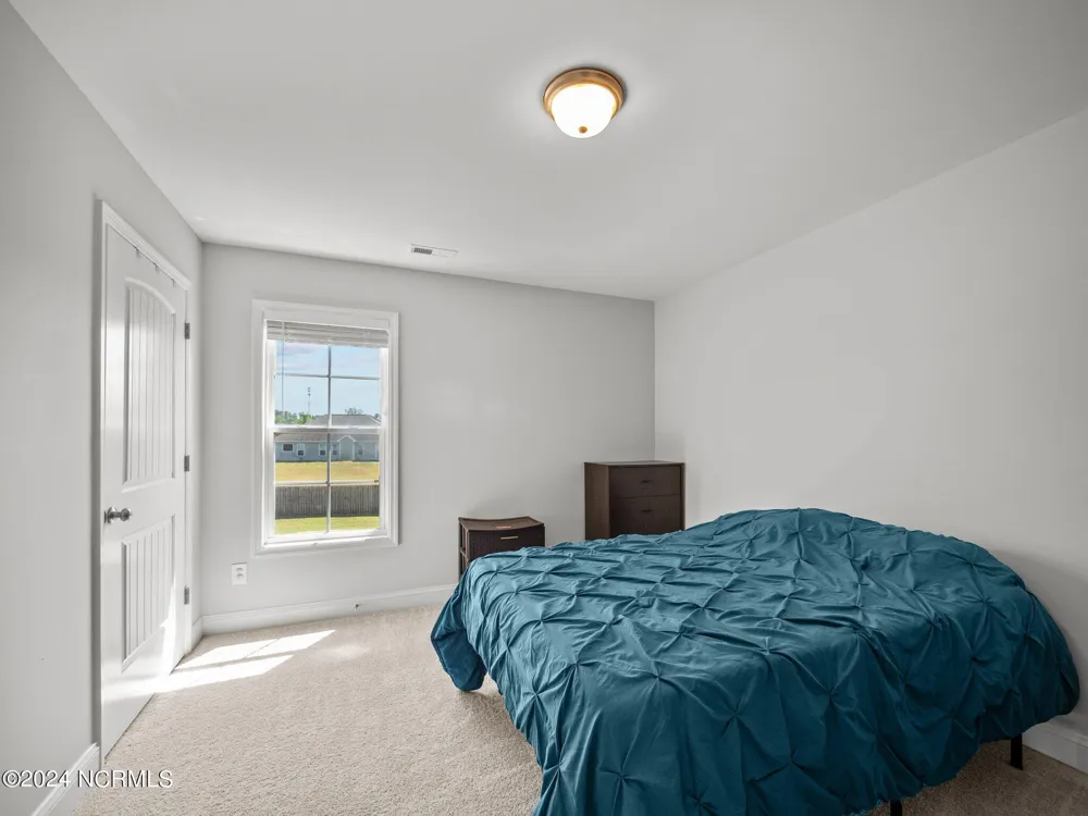 516 Poults Drive Richlands, NC 28574
