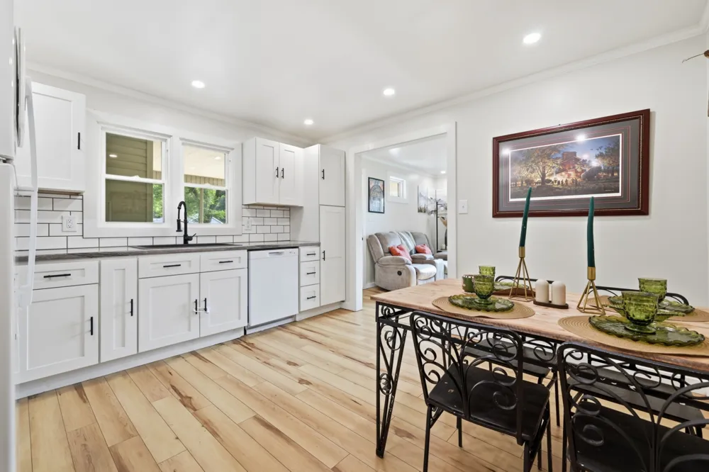 216 Ellis Dr Paris, TN 38242