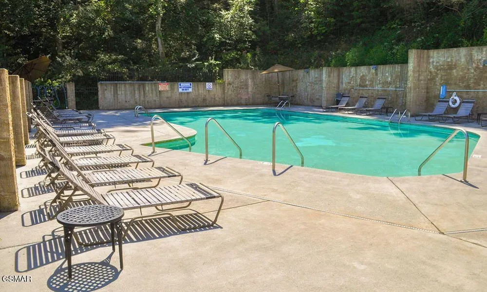 4326 Forest Ridge Way Pigeon Forge, TN 37863