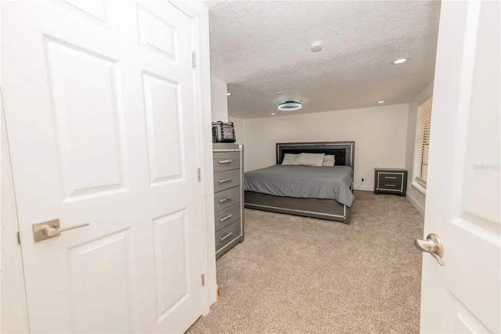 39736 MEADOWOOD LOOP Zephyrhills, FL 33542