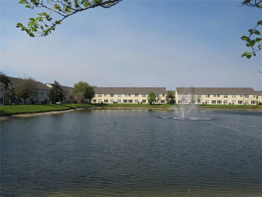 2806 CLUB CORTILE CIRCLE #B Kissimmee, FL 34746