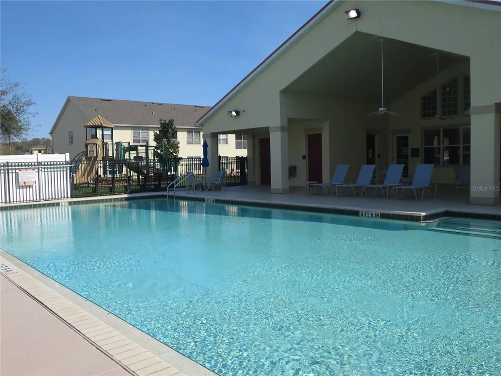 2806 CLUB CORTILE CIRCLE #B Kissimmee, FL 34746