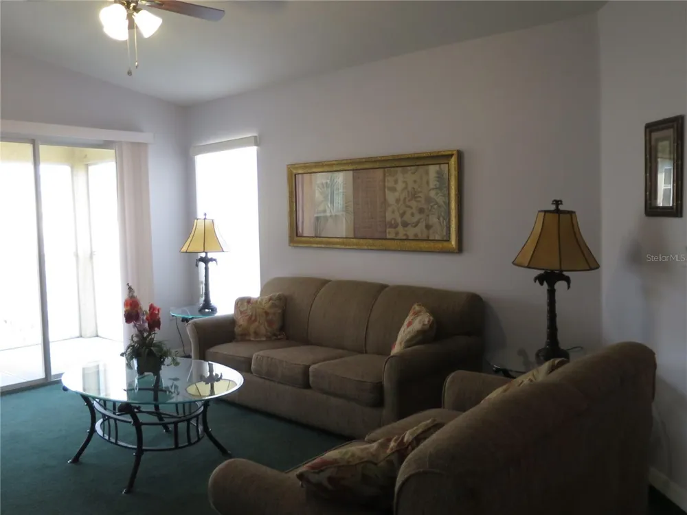 2806 CLUB CORTILE CIRCLE #B Kissimmee, FL 34746