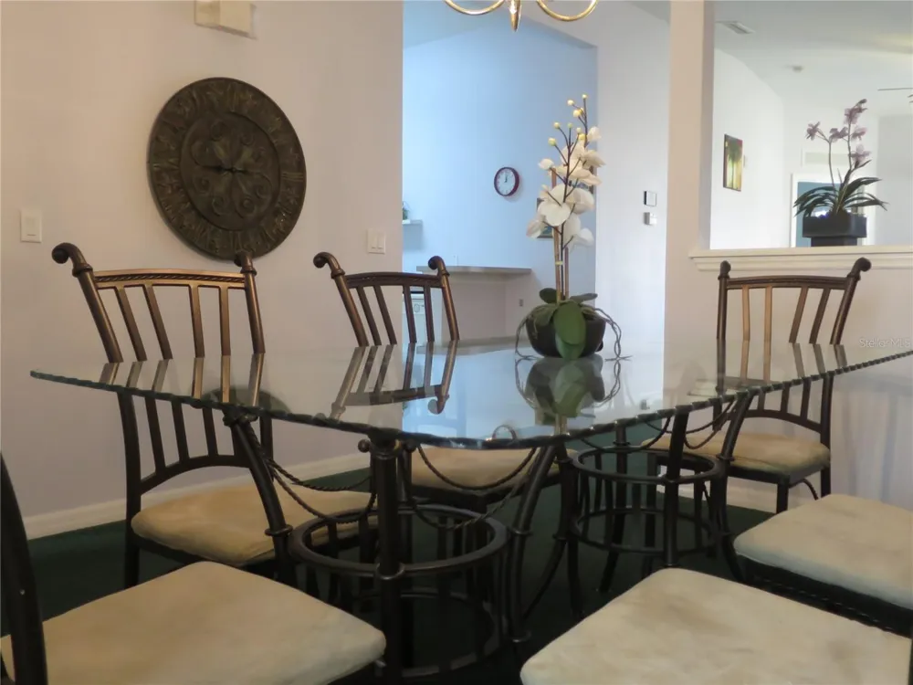 2806 CLUB CORTILE CIRCLE #B Kissimmee, FL 34746