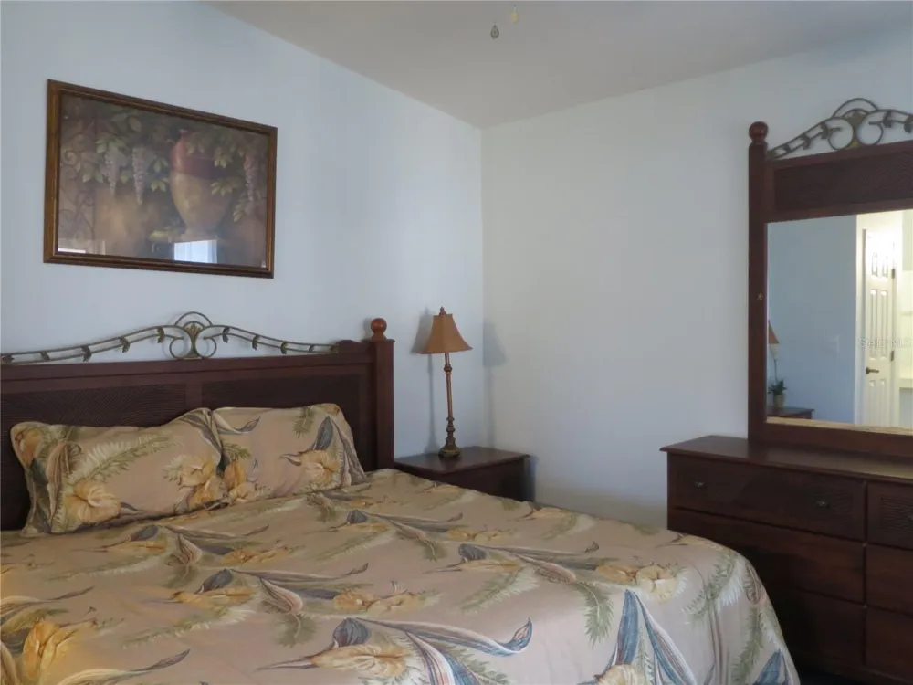 2806 CLUB CORTILE CIRCLE #B Kissimmee, FL 34746