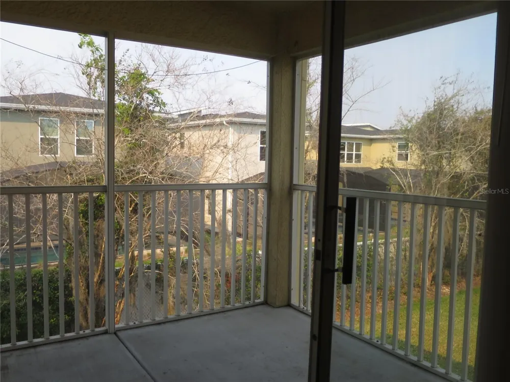 2806 CLUB CORTILE CIRCLE #B Kissimmee, FL 34746