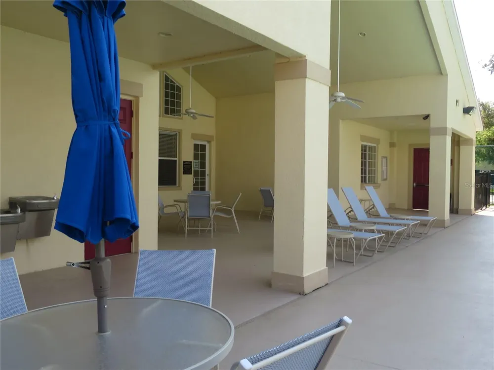 2806 CLUB CORTILE CIRCLE #B Kissimmee, FL 34746