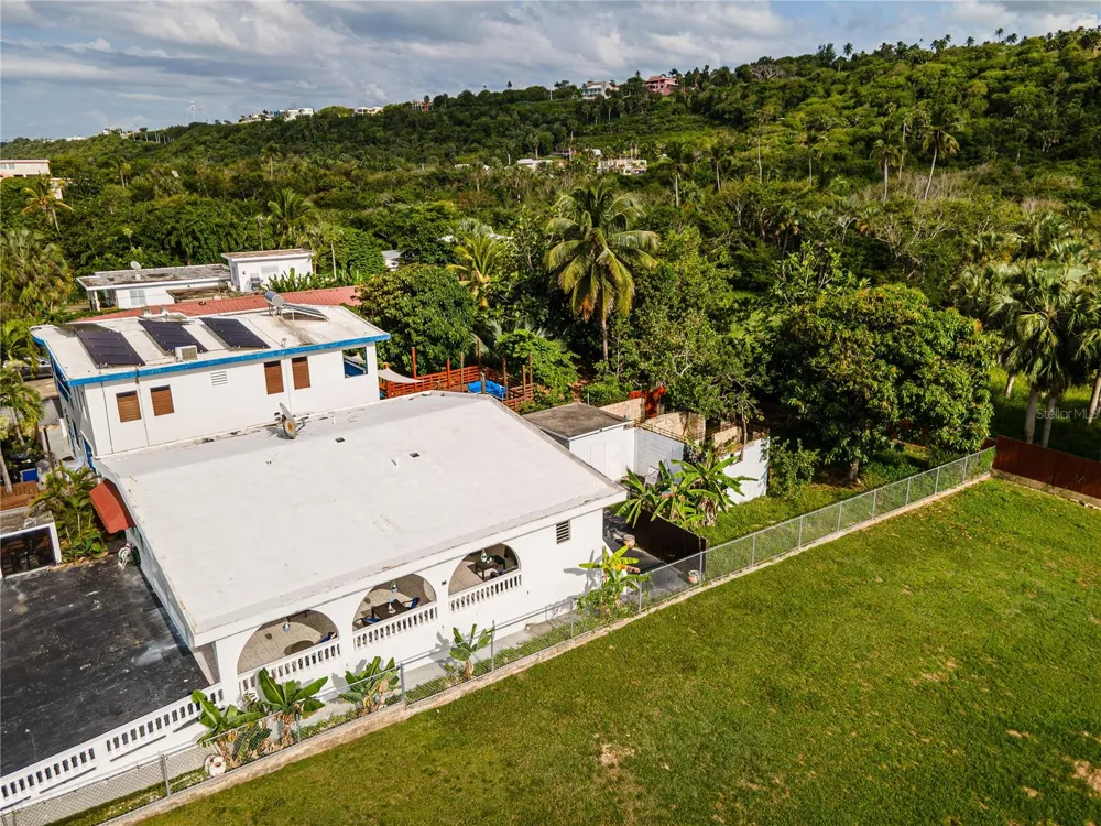 KM 6.100 CARR 466 Isabela, PR 00662