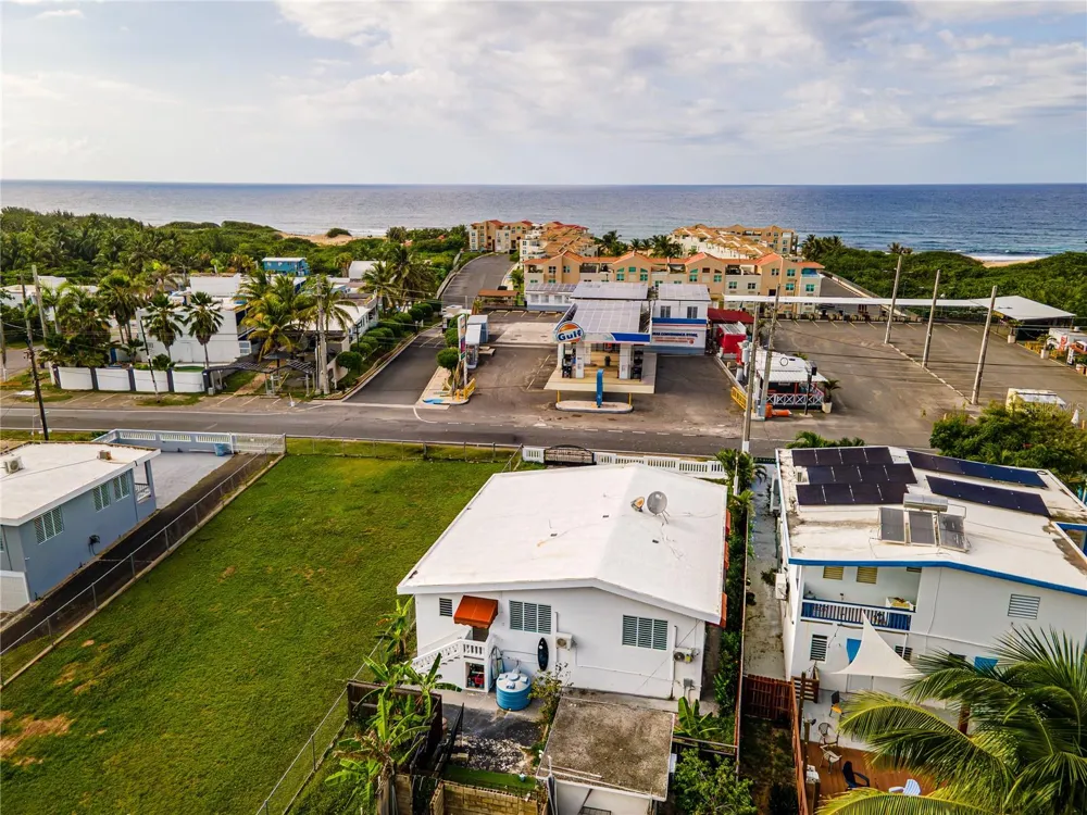 KM 6.100 CARR 466 Isabela, PR 00662