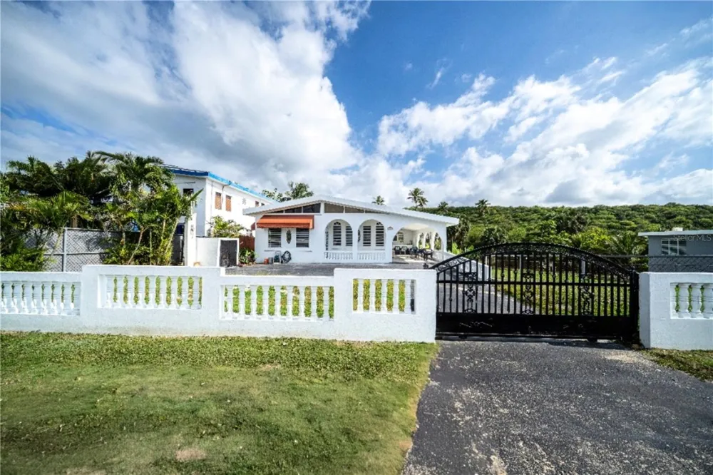 KM 6.100 CARR 466 Isabela, PR 00662